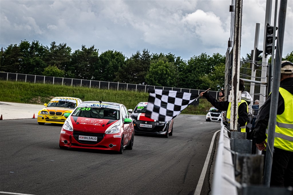 En skidt start endte med overbevisende mesterskab.
(Foto: Touring Car Championship Denmark)